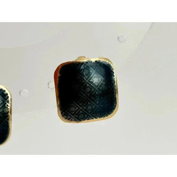 Vintage Deep Emerald Green Plaid Enamel Gold Toned Retro 80's Stud Earrings - Picture 6 of 6